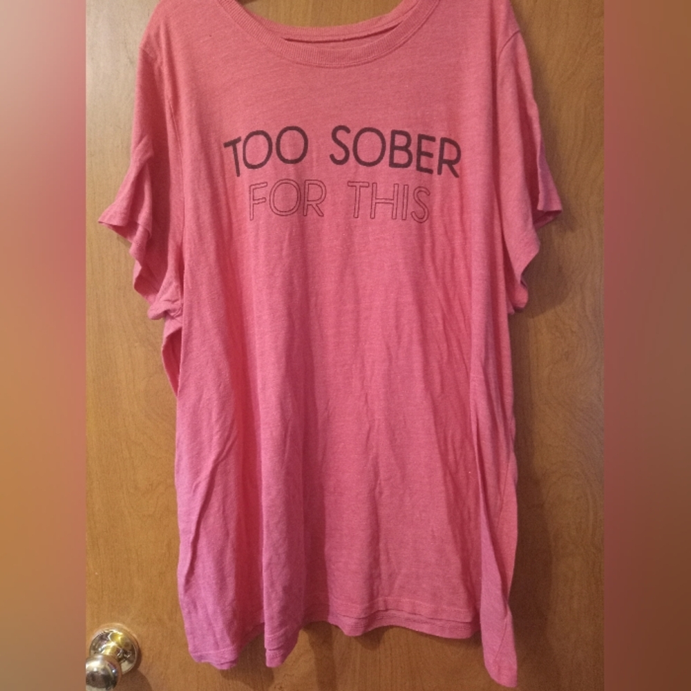 Graphic tee